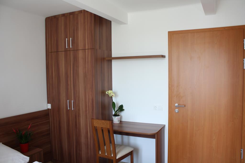 Hethland Zamardi Vsz Ueduelo Hotel Room photo